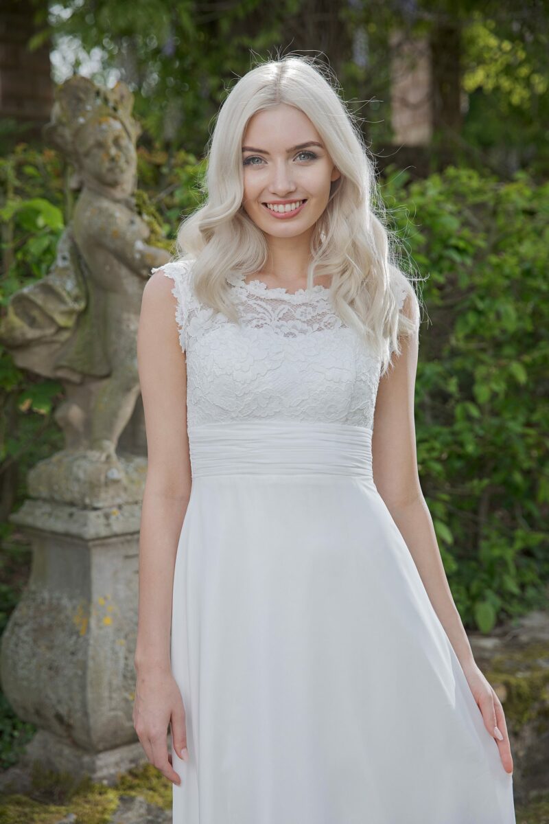 Langes Standesamtkleid Ivory Kollektion 2020 A7227 3 Fashion Queen GmbH